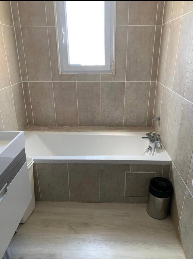 Plain Pied Climatise Piscine Idealement Situe 불라잭 외부 사진